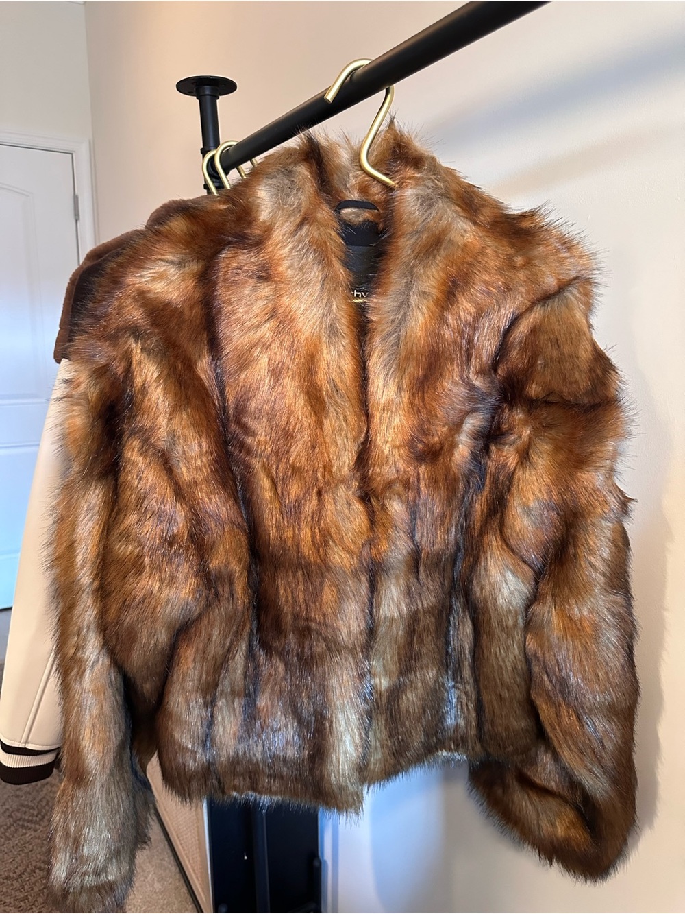 NEW WITH Tags - Khy Lux Faux Fur Jacket - Cedar Color - Picture 2 of 11
